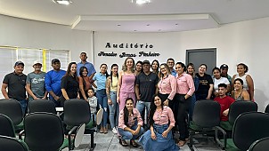 Secretaria de Saúde de Alto Garças realiza ação do Outubro Rosa em parceria com o Posto de Combustível Martelli